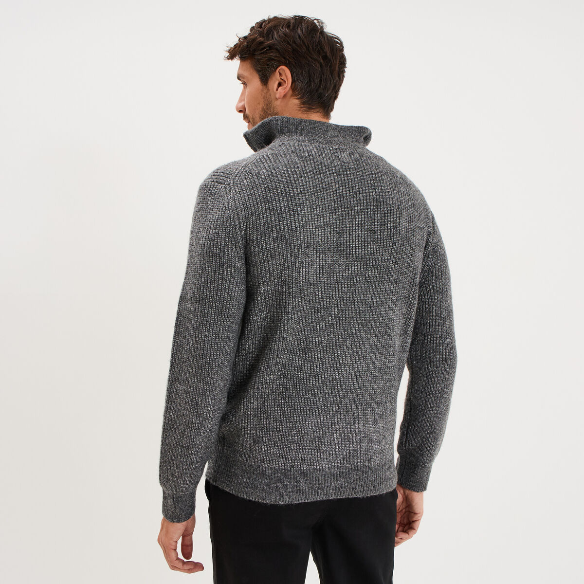 Pull avec col camionneur c&ocirc;tel&eacute; gris fonc&eacute; homme