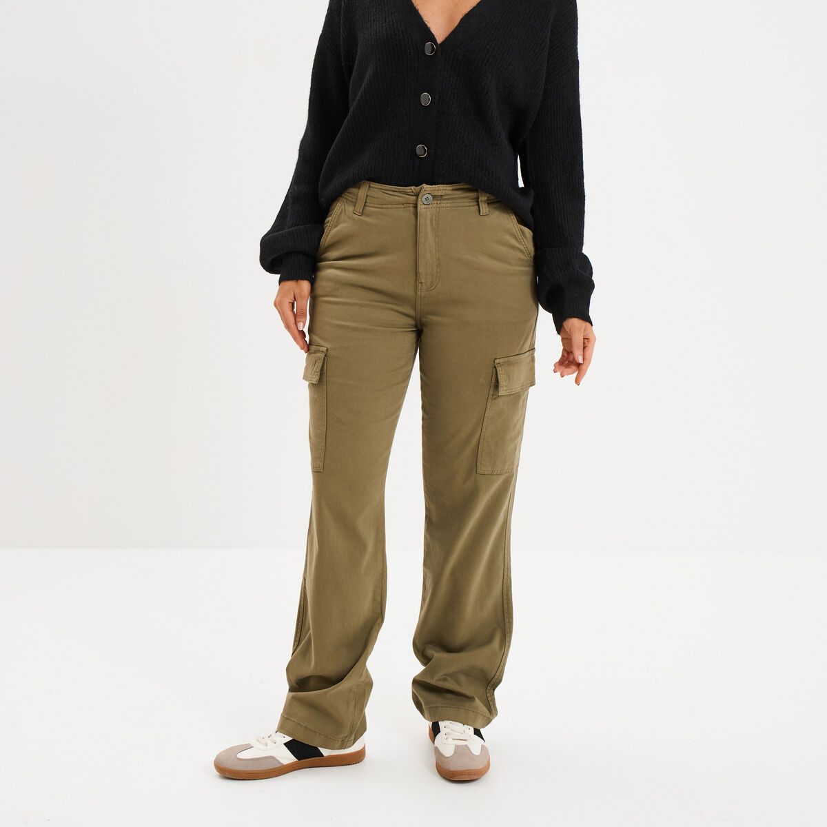 Pantalon cargo droit vert kaki femme