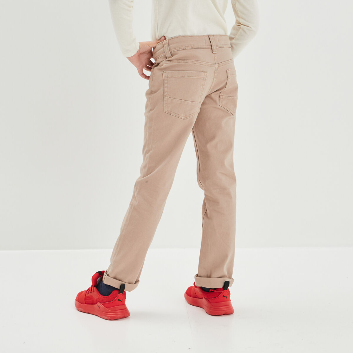 Pantalon regular avec poches sable garçon