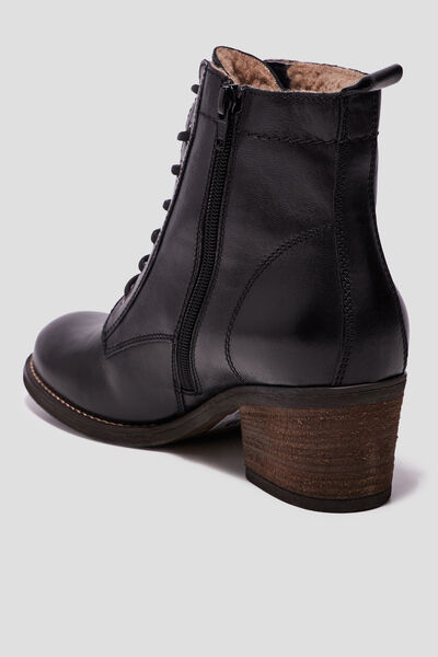 Bottines en cuir &agrave; talons fourr&eacute;es noir femme