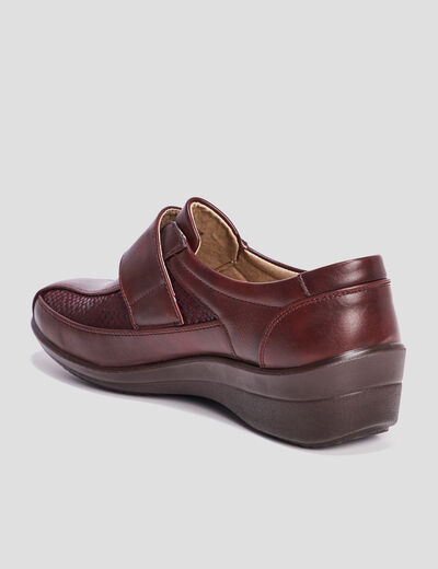 Loafers compensés en cuir bordeaux femme