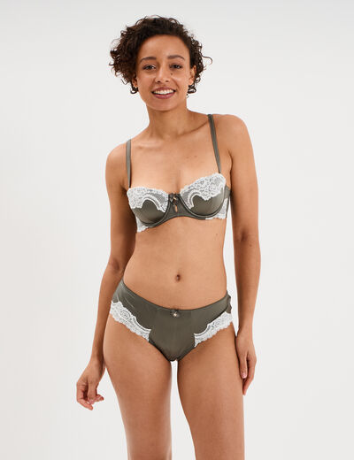 Shorty micro dentelle vert kaki femme