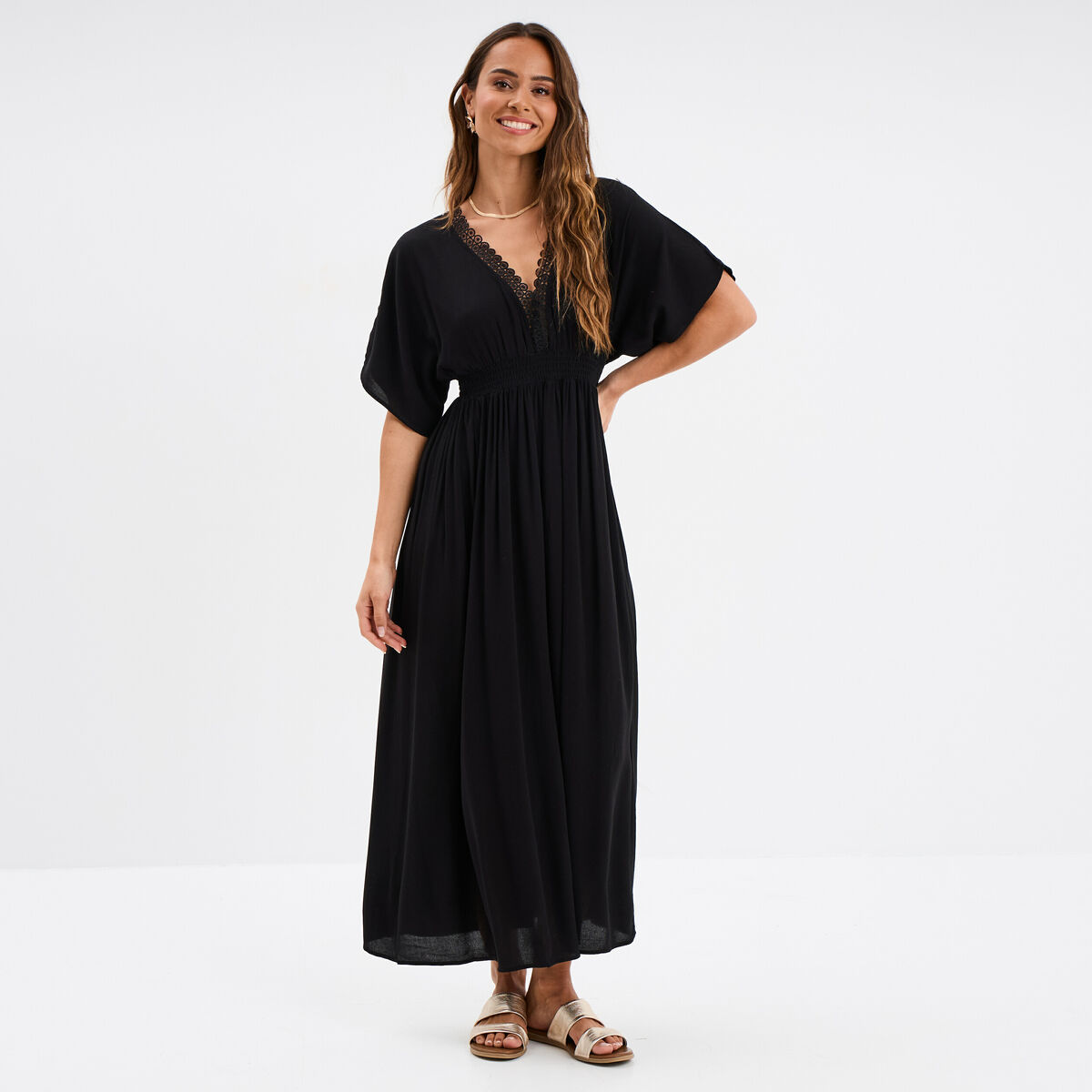 Robe longue &eacute;vas&eacute;e noir femme