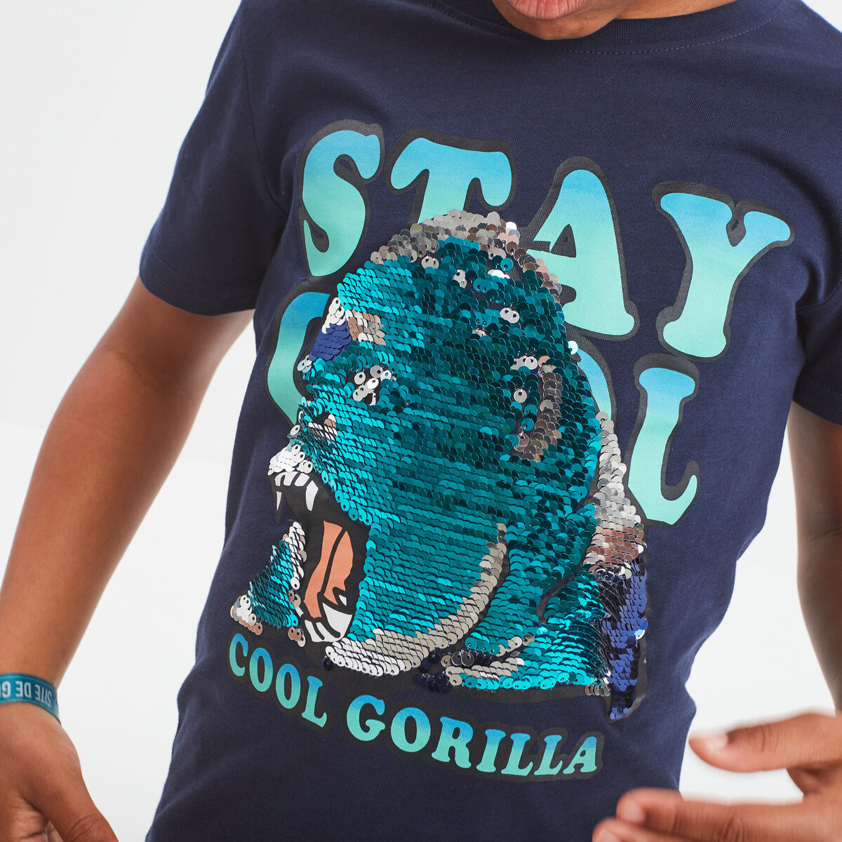 T-shirt sequins r&eacute;versibles bleu marine gar&ccedil;on