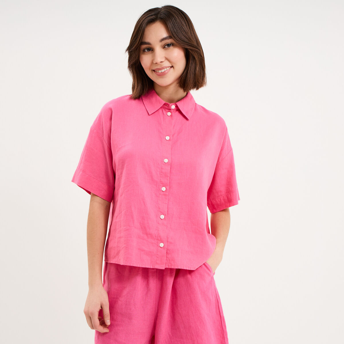 Chemise manches courtes lin m&eacute;lang&eacute; rose fushia femme