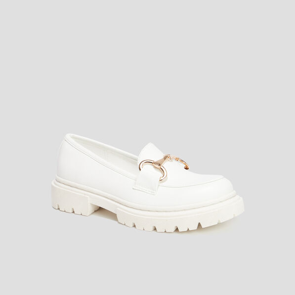 Mocassins crantés détail chaîne Liberto blanc femme