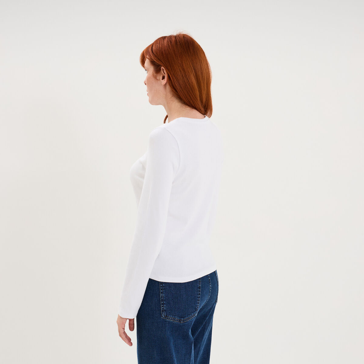 T-shirt manches longues col rond ajust&eacute; blanc femme