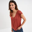 T-shirt col en V dentelle épaules et dos vieux rose femme