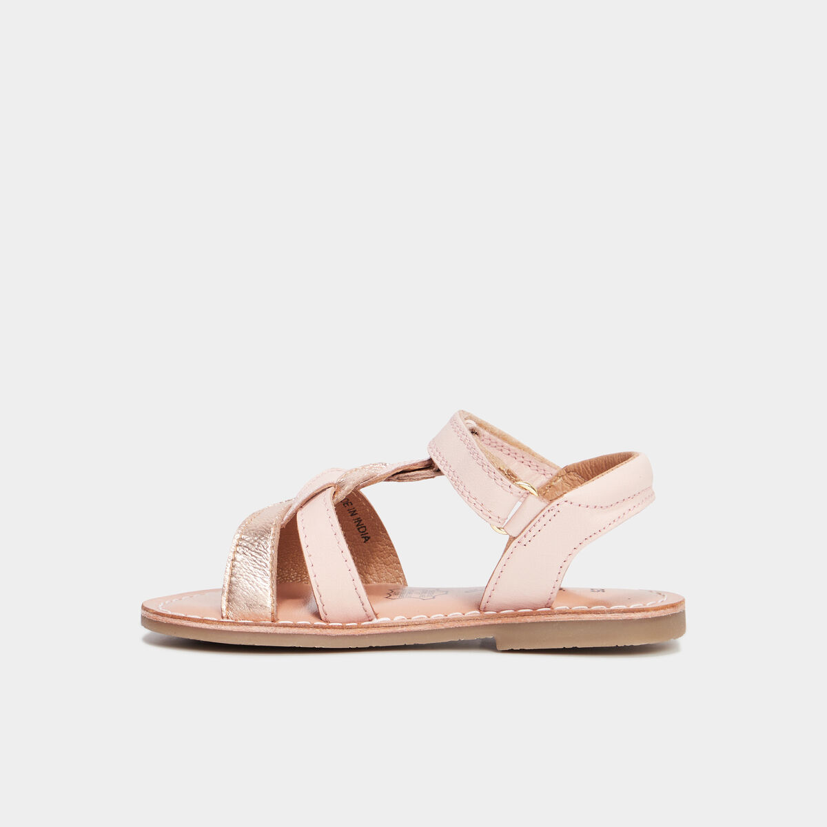Sandales brides tress&eacute;es en cuir rose fille
