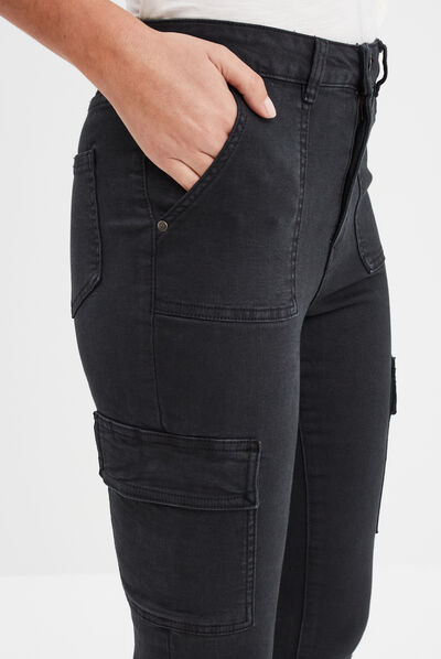 Pantalon cargo skinny 7/8ème Liberto noir femme