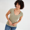 T-shirt col V ajusté manches courtes vert kaki femme