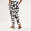 Pantalon carotte fluide ecru femme grande taille