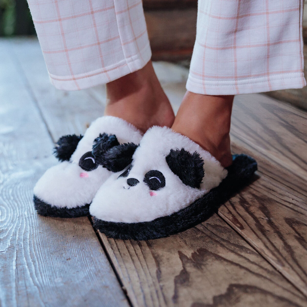 Chaussons mules fantaisie noir femme