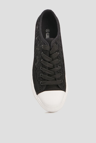 Tennis en toile avec guipure Liberto noir femme