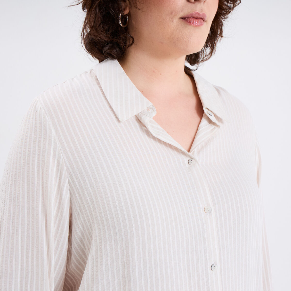 Chemise manches longues beige femme grande taille