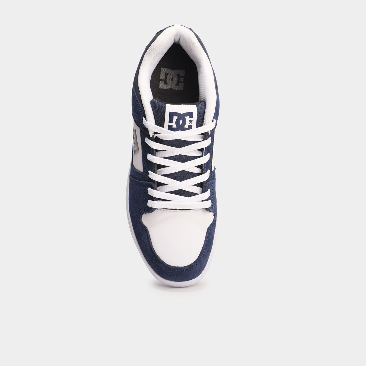 Baskets en cuir su&eacute;dine antid&eacute;rapantes bleu marine homme
