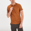 Polo manches courtes bords contrastés marron homme