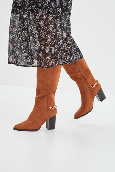 Bottes hautes détails chaînes à talons marron cognac femme