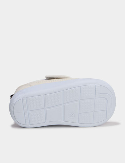 Tennis basses &agrave; semelles flex blanc b&eacute;b&eacute; gar&ccedil;on