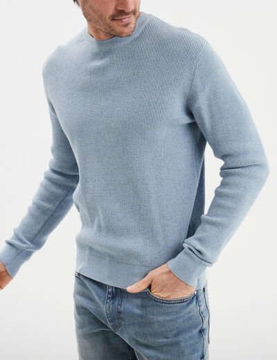 Pull en maille textur&eacute;e col rond bleu ciel homme