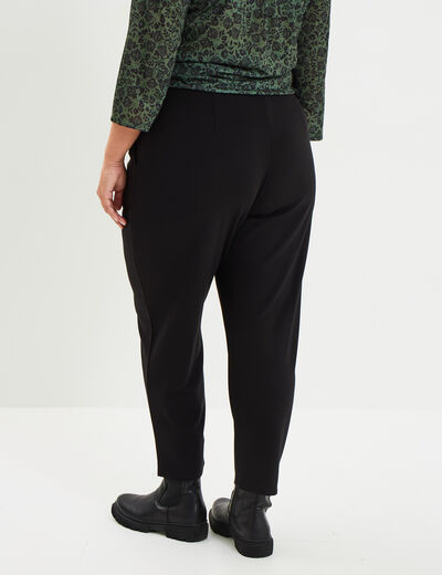 Pantalon slim taille élastiquée noir femme grande taille