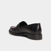 Mocassins en cuir noir femme