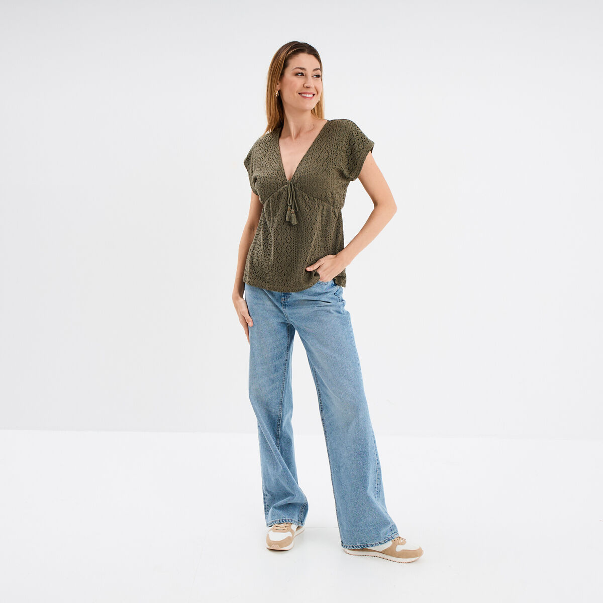 T-shirt dentelle col en V noeud vert kaki femme