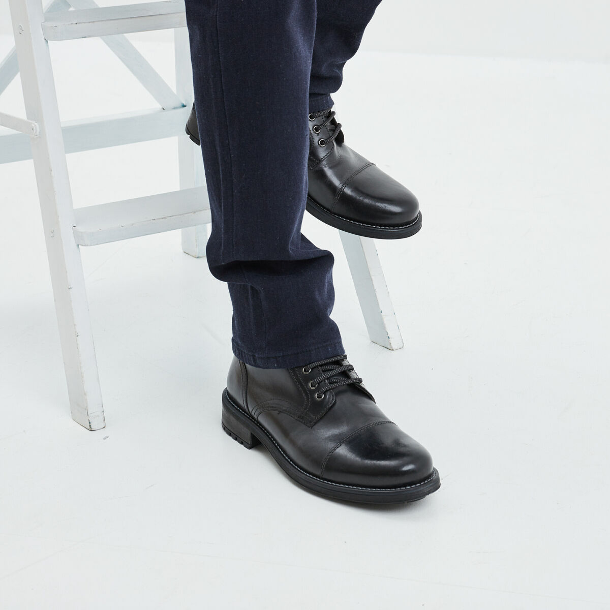 Bottines zippées cuir noir homme