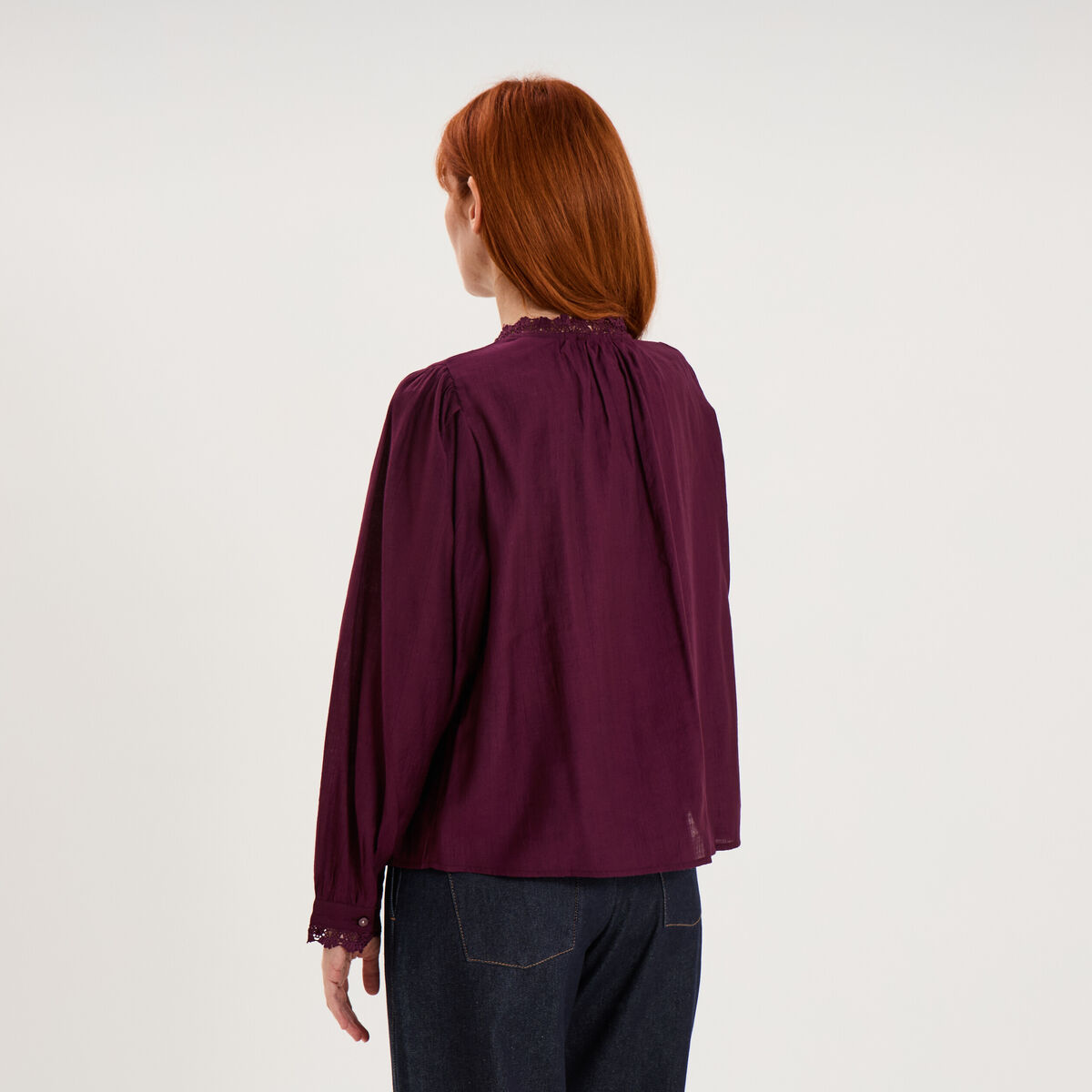 Blouse manches longues col dentelle violet fonc&eacute; femme
