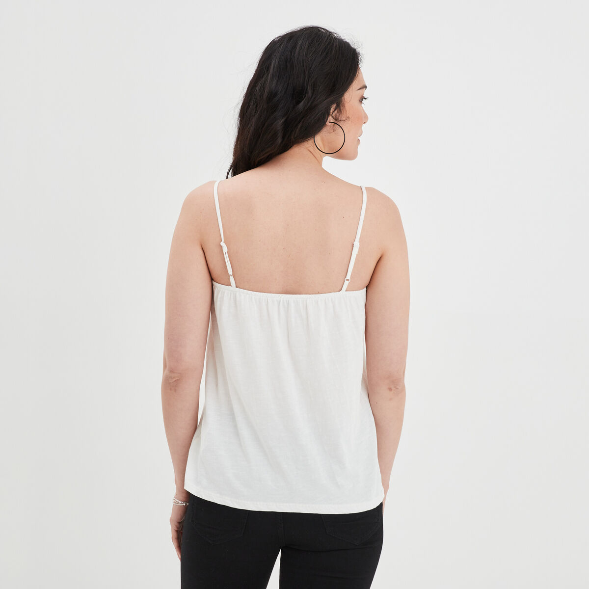D&eacute;bardeur encolure brod&eacute;e coton Liberto blanc femme