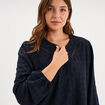 Blouse ajour&eacute;e manches 3/4 col tunisien bleu fonc&eacute; femme grande taille