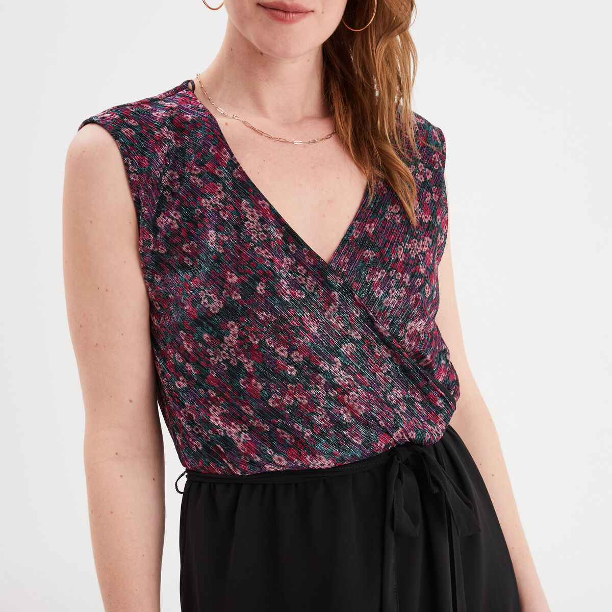 Robe fluide col cache-coeur ceinturée noir femme