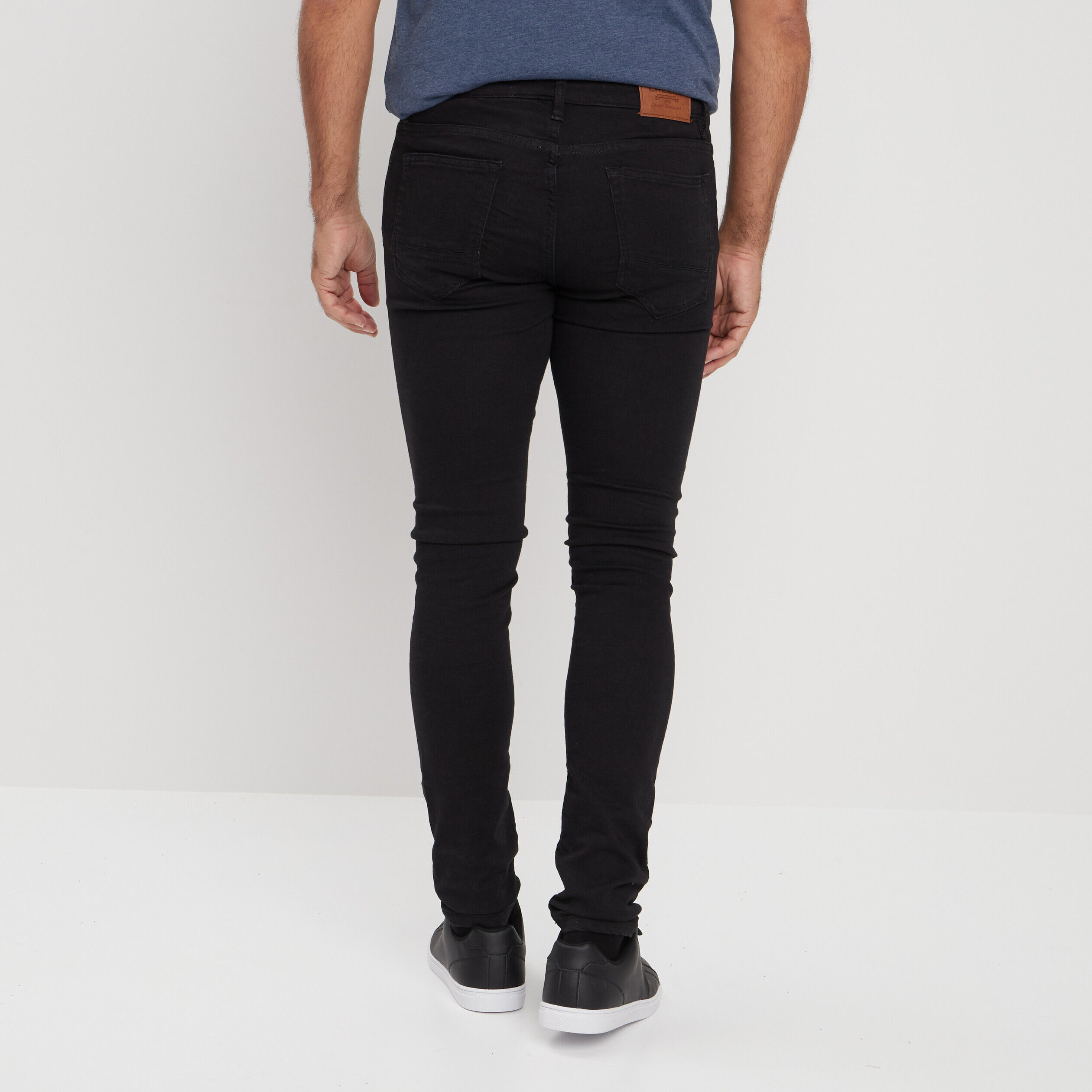 Jeans homme best sale noir pas cher