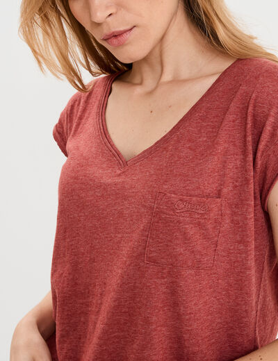 T-shirt col v poche poitrine rouge fonc&eacute; femme