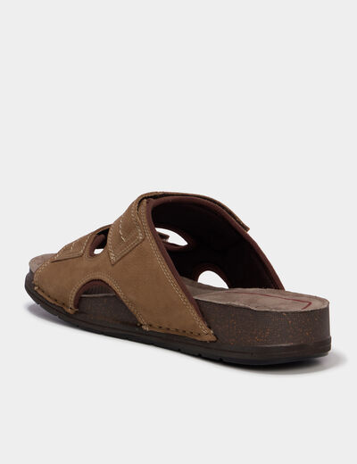 Mules &agrave; scratchs en cuir sable homme