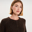 Gilet cardigan col rond boutonn&eacute; marron fonc&eacute; femme