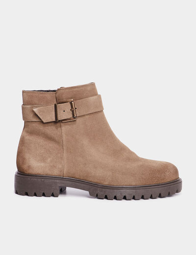 Bottines aspect su&eacute;dine avec boucles taupe femme