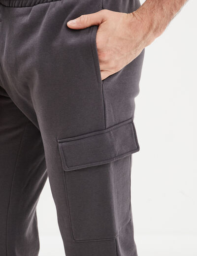 Pantalon jogging cargo molleton gris fonc&eacute; homme