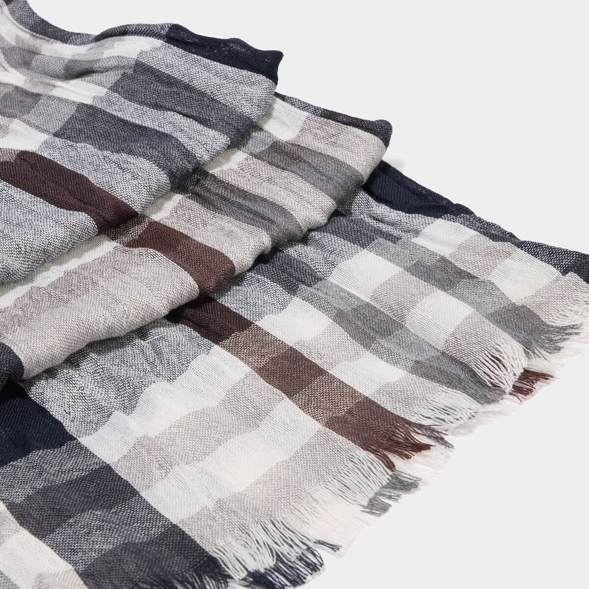 Foulard &agrave; franges fines gris homme