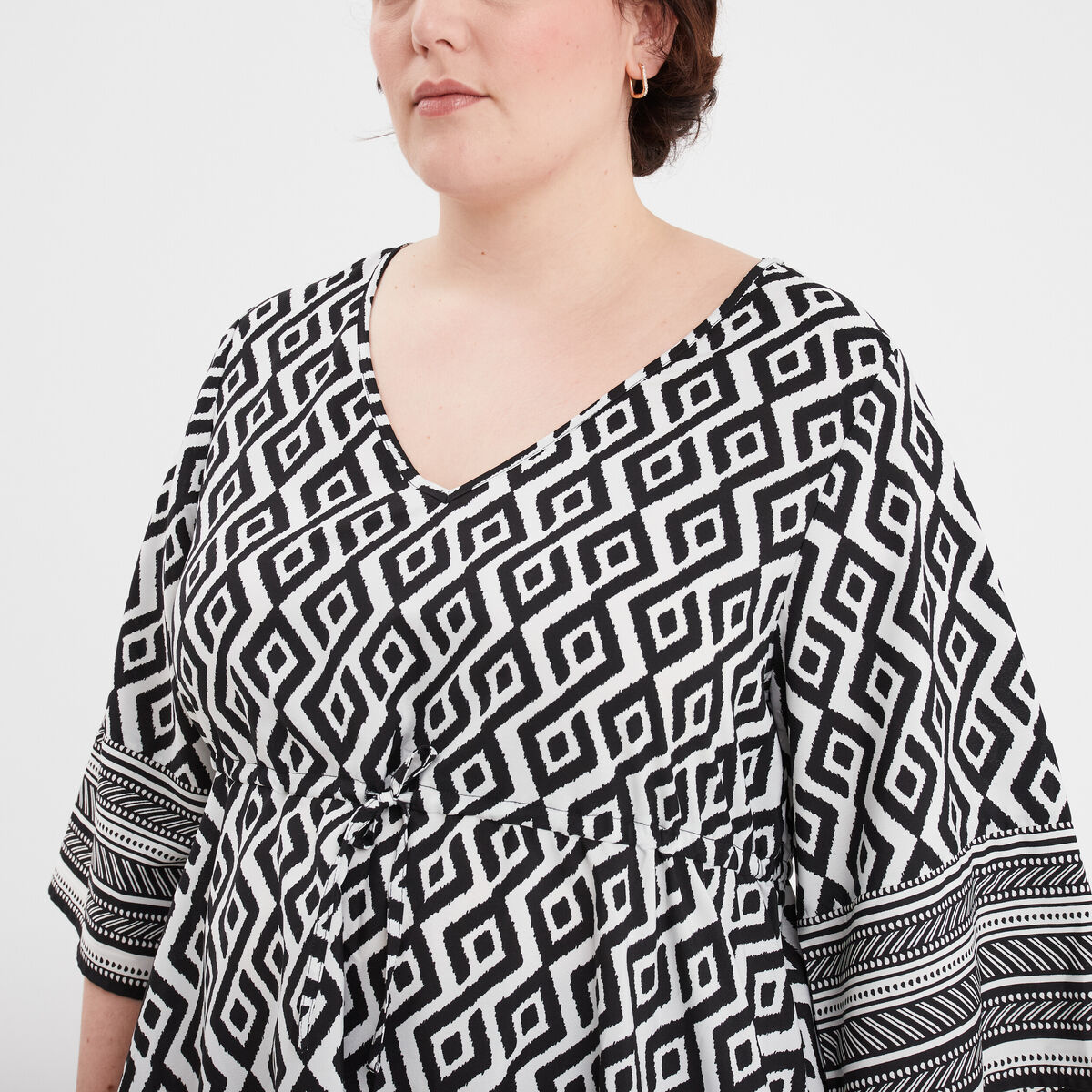 Tunique droite asymétrique ecru femme grande taille