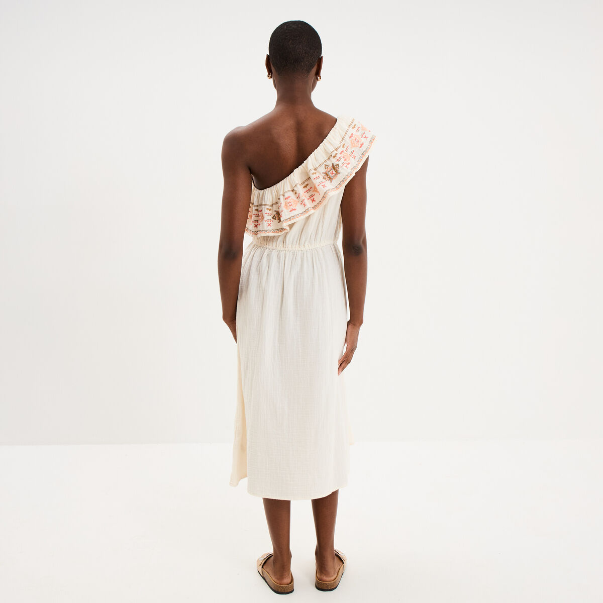 Robe asym&eacute;trique col brod&eacute; gaze de coton creme femme