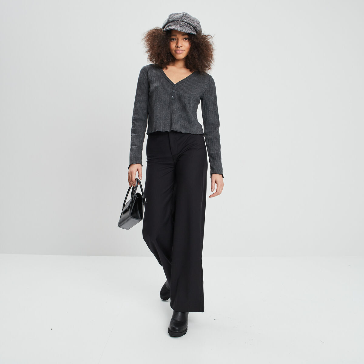 T-shirt côtelé avec col en V gris foncé femme