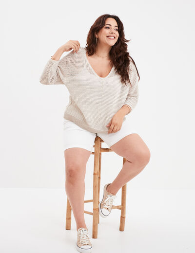 Pull col en V ajouré ecru femme grande taille