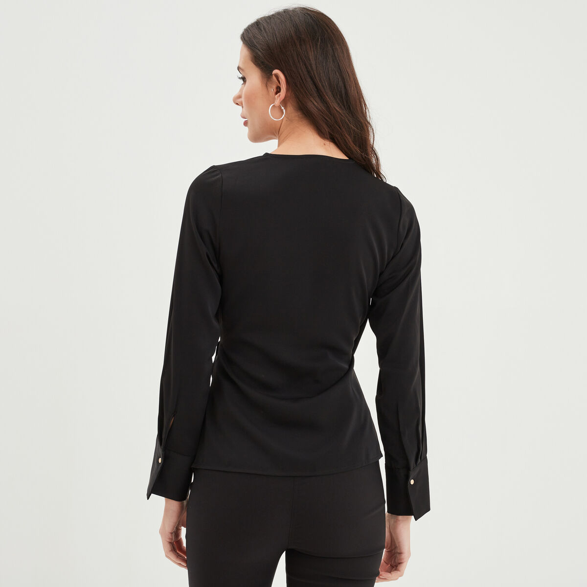 Blouse satin col V cache-coeur Mosquitos noir femme