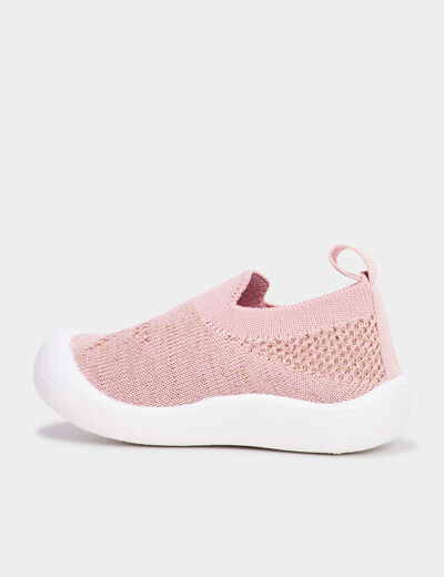Chaussons tricot à bout rond rose bébé fille