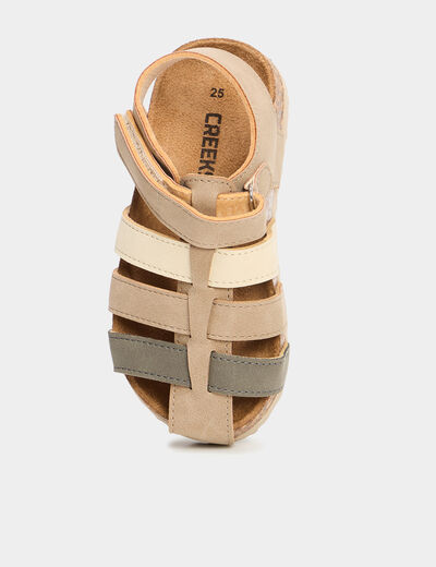 Sandales bout ferm&eacute; avec scratchs marron clair gar&ccedil;on