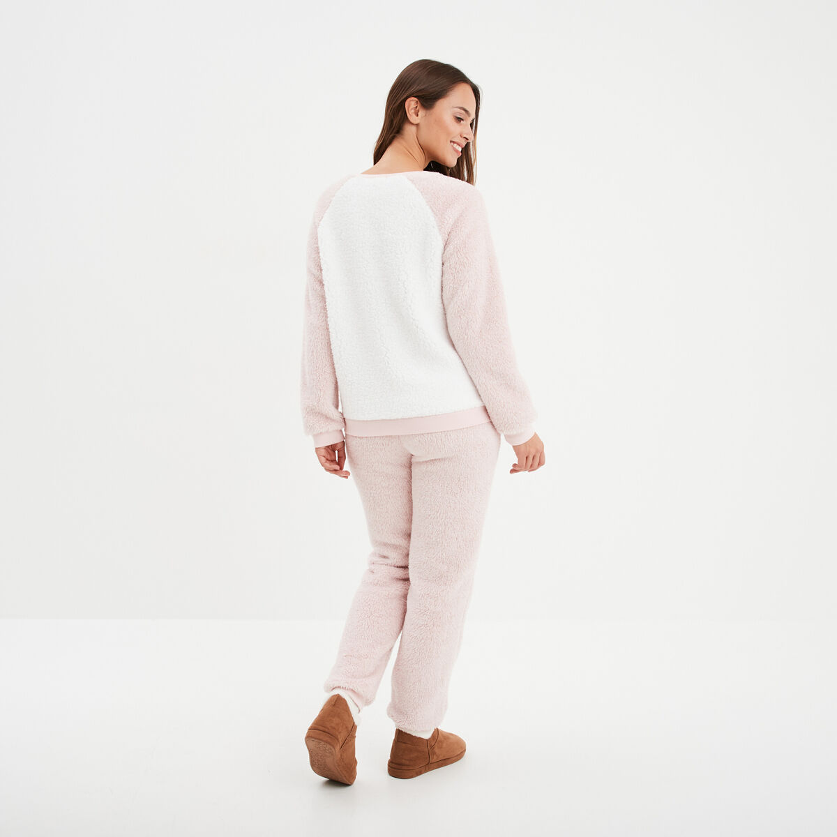 Ensemble pyjama pantalon effet polaire rose pastel femme