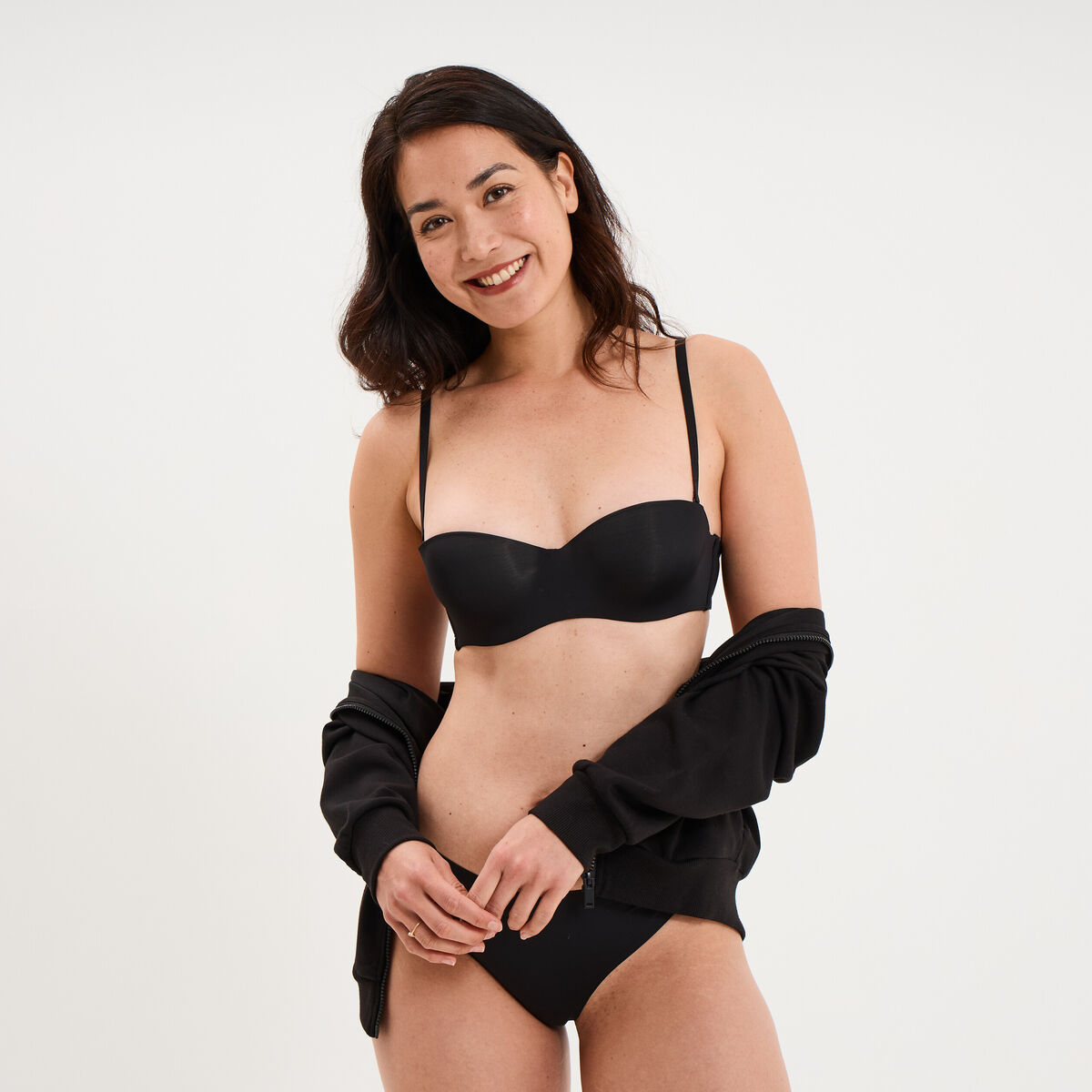 Soutien-gorge bandeau microfibre noir femme