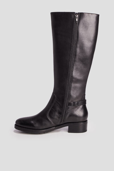 Bottes en cuir noir femme