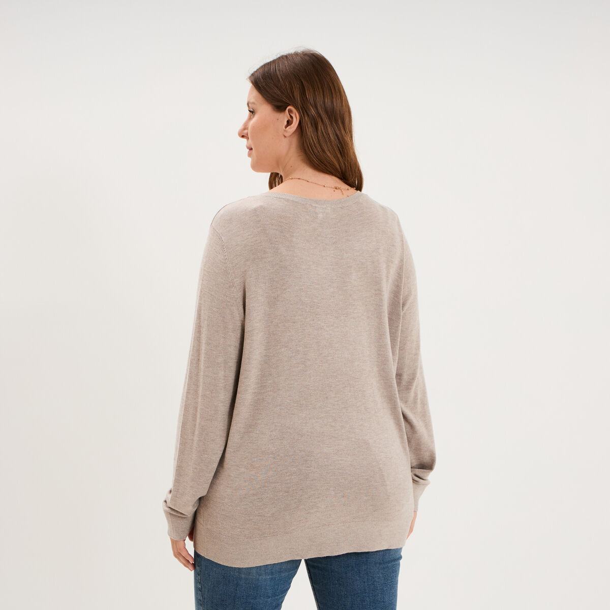Pull fin col en V manches longues beige femme grande taille